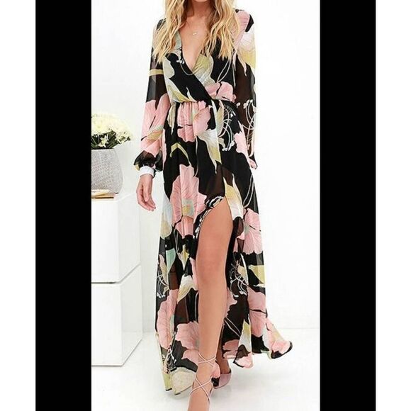 Lulus Water Color Wondrous Lillies 
Floral V-Neck Maxi Dress S - Picture 1 of 10